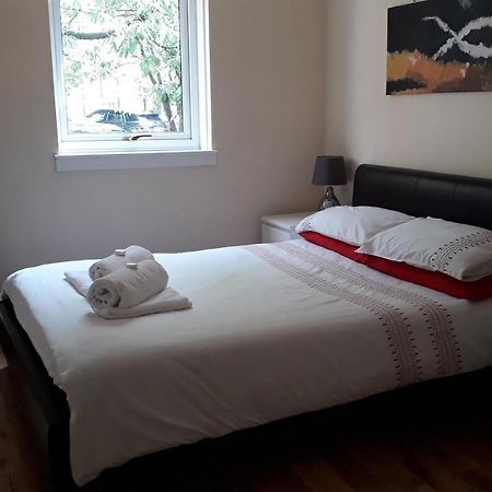 Bright City Centre House - Private Garden & Parking! Villa Glasgow Exteriör bild