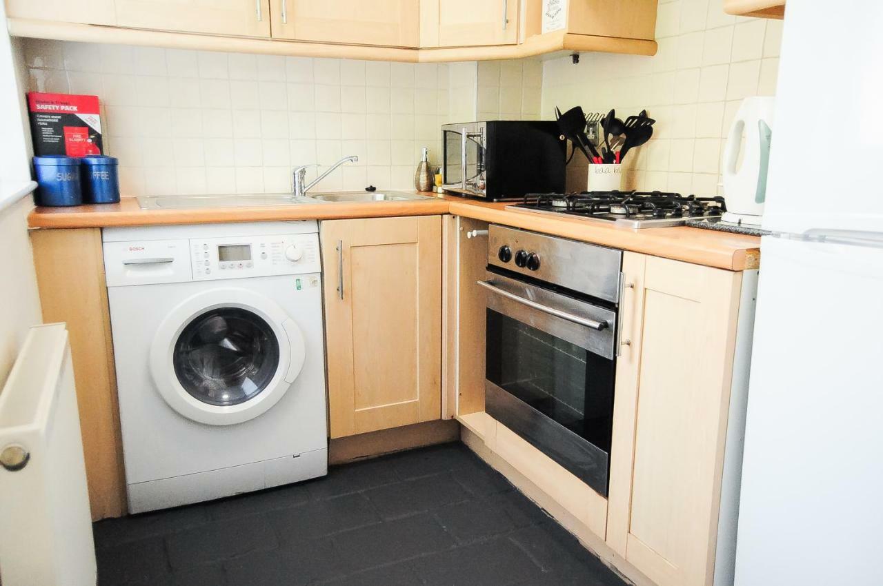Bright City Centre House - Private Garden & Parking! Villa Glasgow Exteriör bild